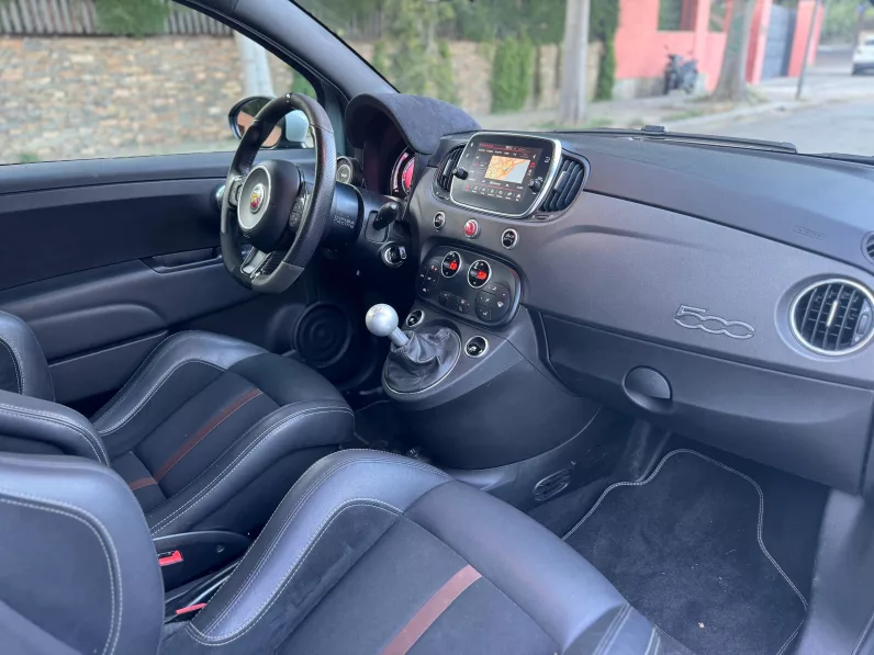 
								ABARTH 500 1.4 16v TJet 695 70 Anivers. full									