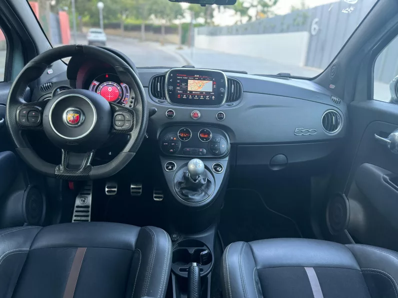 
								ABARTH 500 1.4 16v TJet 695 70 Anivers. full									
