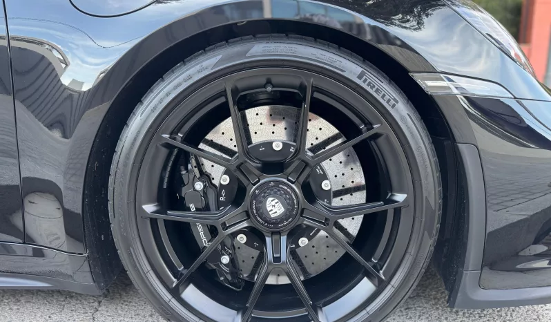 
								PORSCHE 911 GT3 Touring Pack full									