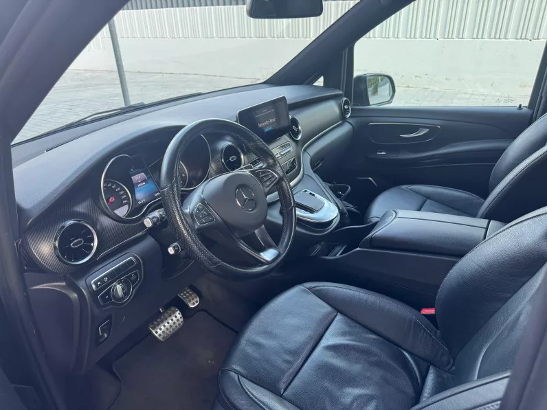 
								Mercedes V300D AMG full									