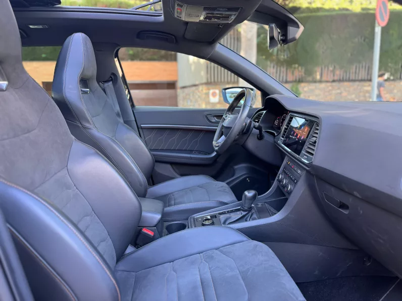 
								CUPRA ATECA 2.0TSI 300 4DRIVE full									