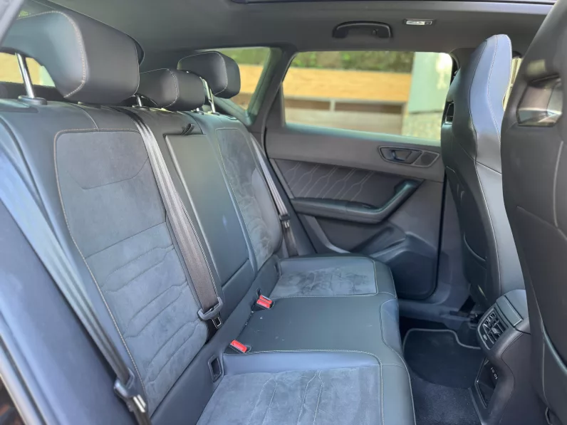 
								CUPRA ATECA 2.0TSI 300 4DRIVE full									