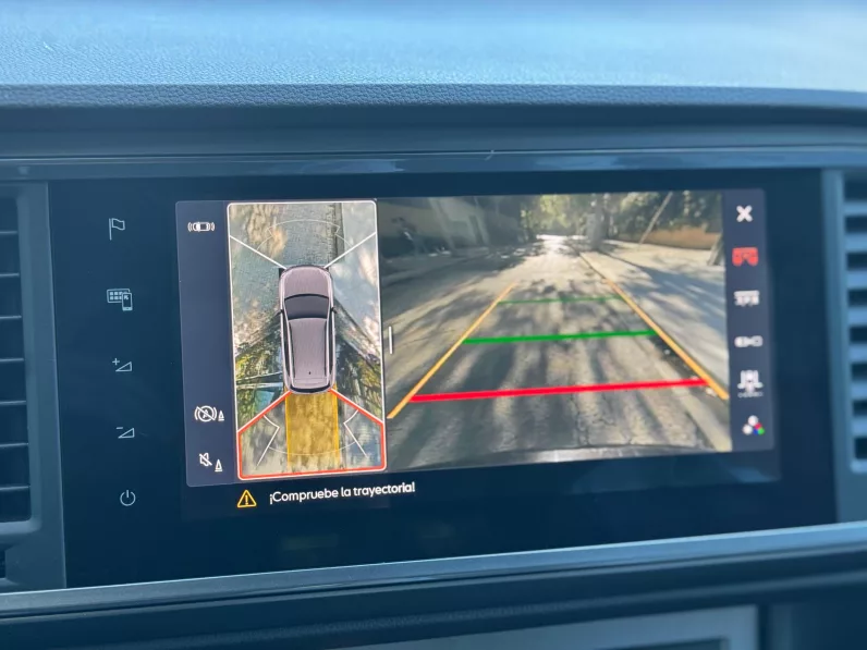 
								CUPRA ATECA 2.0TSI 300 4DRIVE full									