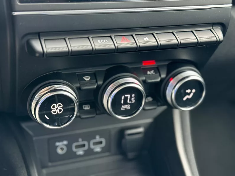 
								Renault Zoe Life R110 40KW full									