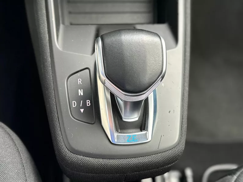 
								Renault Zoe Life R110 40KW full									