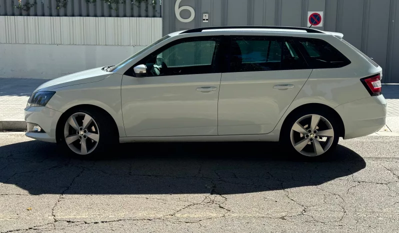 
								SKODA FABIA COMBI 1.2TSI 110 STYLE full									