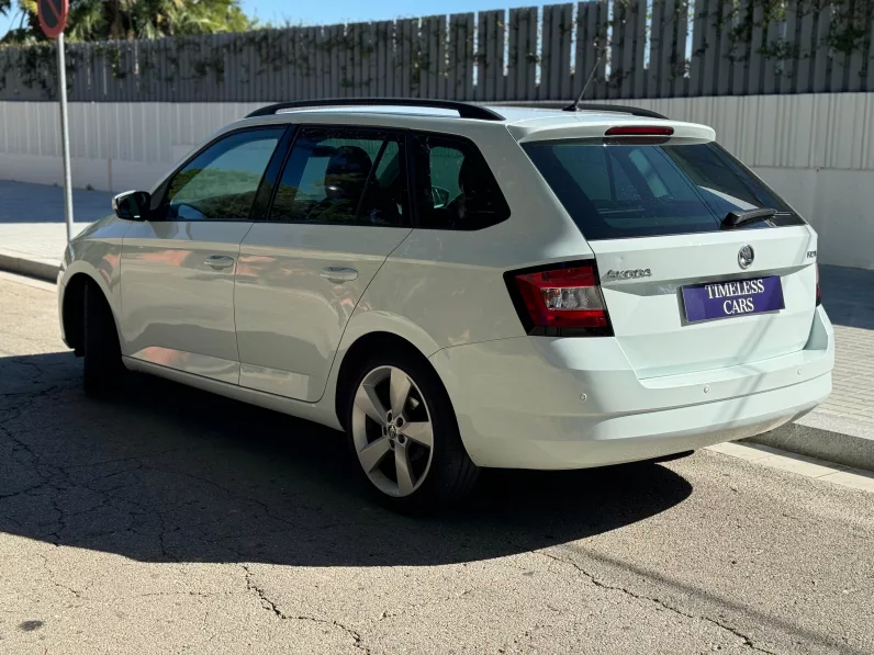 
								SKODA FABIA COMBI 1.2TSI 110 STYLE full									