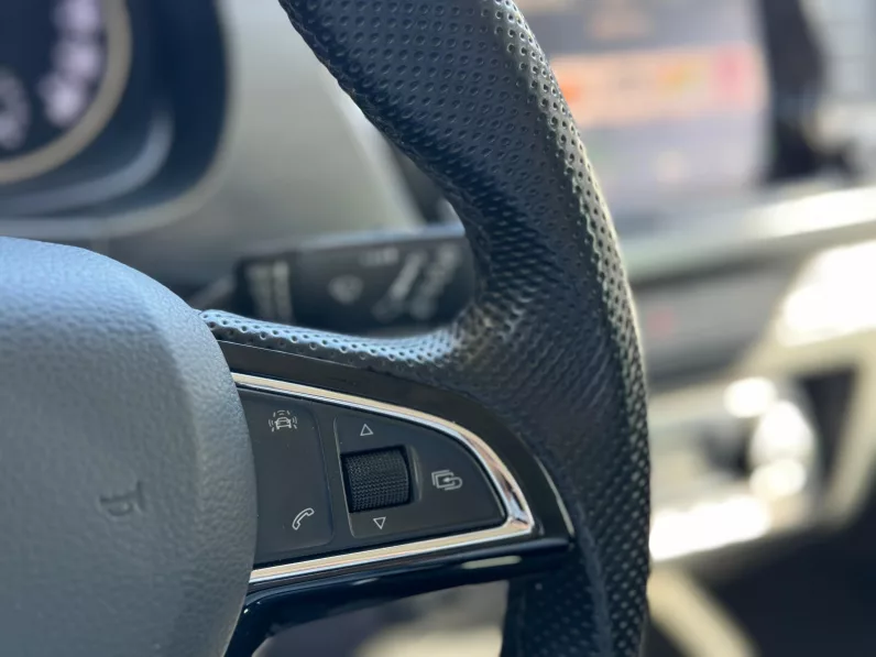 
								SKODA FABIA COMBI 1.2TSI 110 STYLE full									