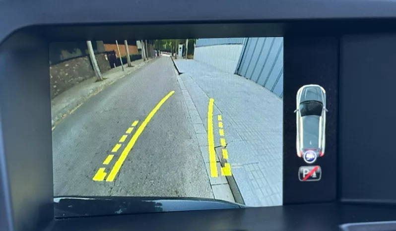 
								Volvo XC60 D4 AWD Summum full									