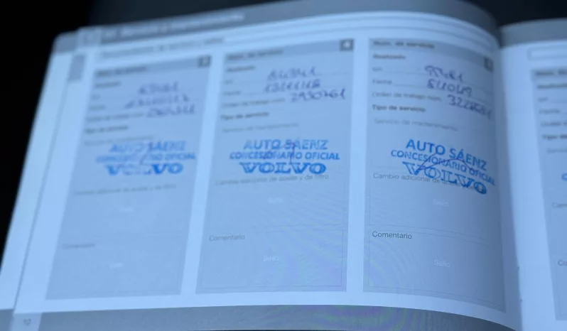 
								Volvo XC60 D4 AWD Summum full									