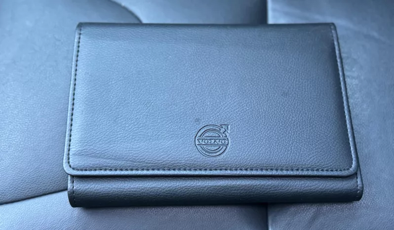 
								Volvo XC60 D4 AWD Summum full									