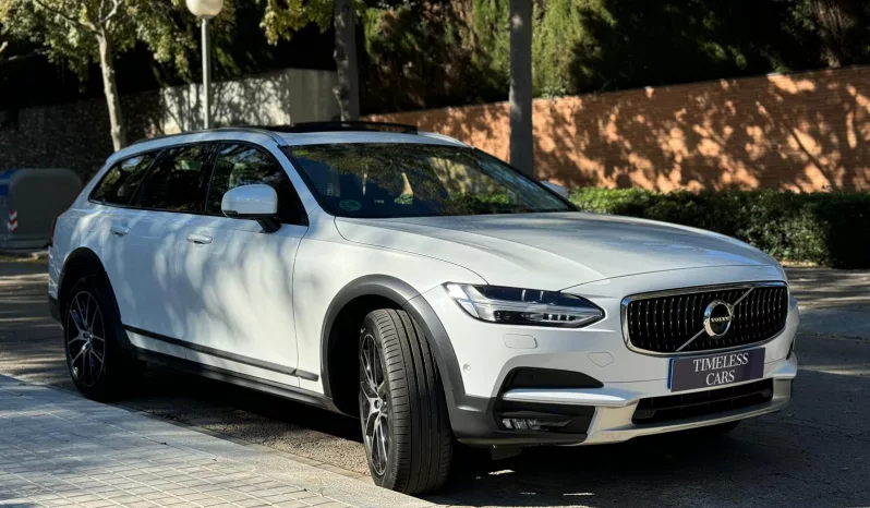 
								Volvo V90CC D5 AWD Auto full									