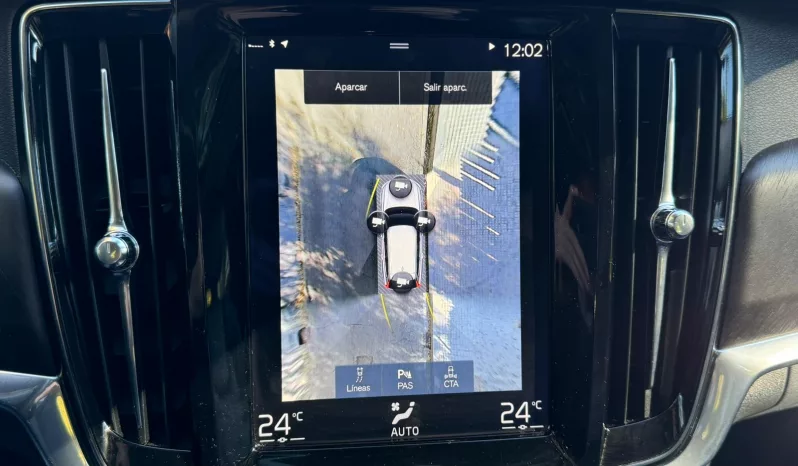 
								Volvo V90CC D5 AWD Auto full									