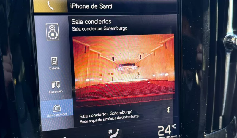 
								Volvo V90CC D5 AWD Auto full									