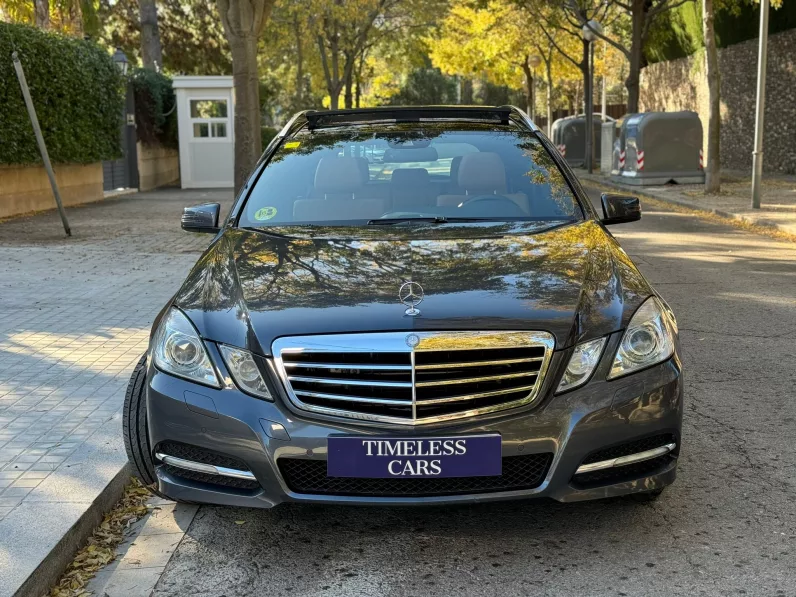 
								MERCEDES E300 CDI AVANTGARDE ESTATE full									