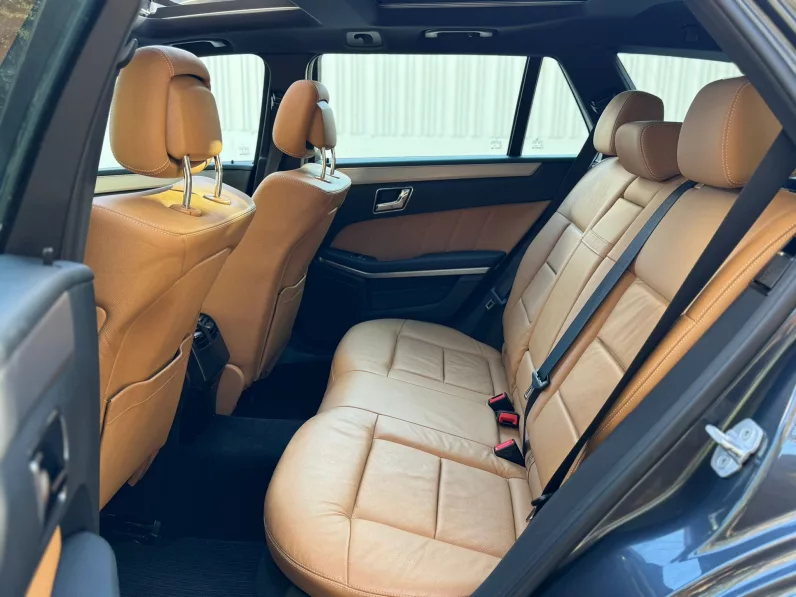 
								MERCEDES E300 CDI AVANTGARDE ESTATE full									