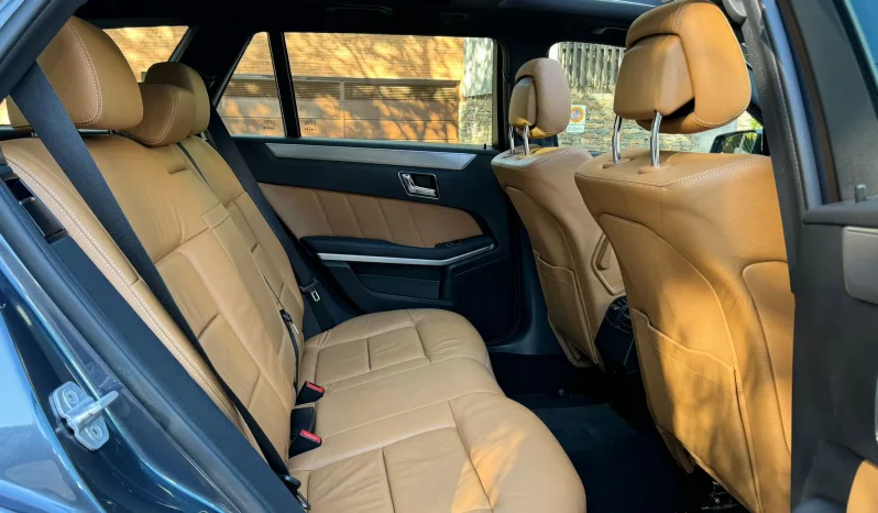 
								MERCEDES E300 CDI AVANTGARDE ESTATE full									