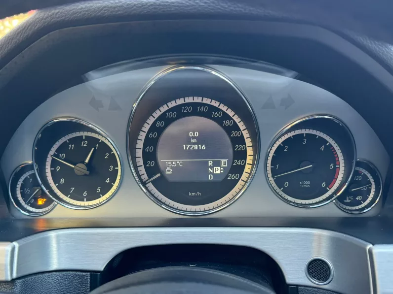 
								MERCEDES E300 CDI AVANTGARDE ESTATE full									