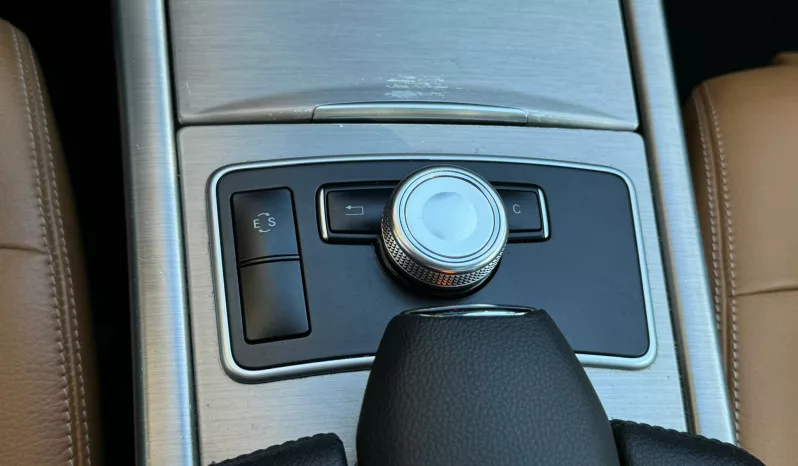 
								MERCEDES E300 CDI AVANTGARDE ESTATE full									