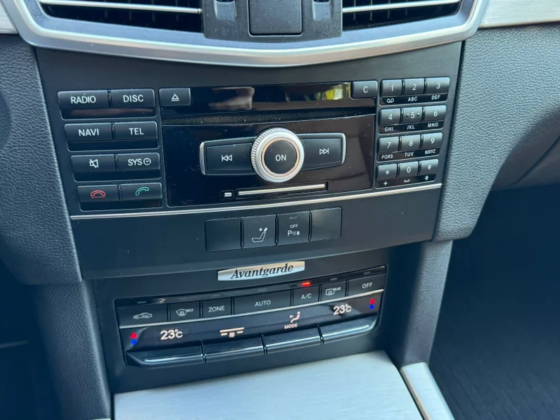 
								MERCEDES E300 CDI AVANTGARDE ESTATE full									