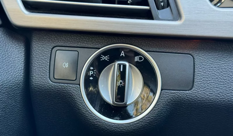 
								MERCEDES E300 CDI AVANTGARDE ESTATE full									