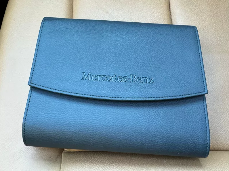 
								MERCEDES E300 CDI AVANTGARDE ESTATE full									