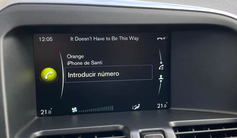 
								VOLVO XC60 D4 AWD AUT. MOMENTUM full									