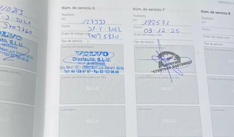 
								VOLVO XC60 D4 AWD AUT. MOMENTUM full									