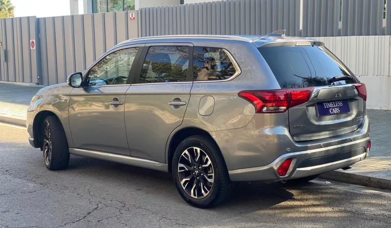 
								MITSUBISHI OUTLANDER PHEV KAITEKI full									