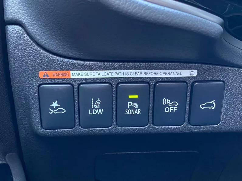 
								MITSUBISHI OUTLANDER PHEV KAITEKI full									