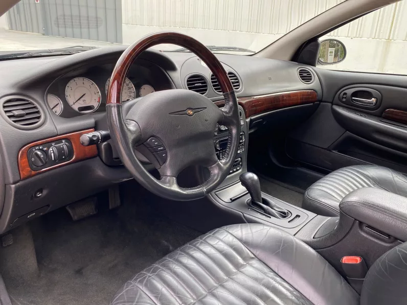 
								CHRYSLER 300M 3.5V6 full									