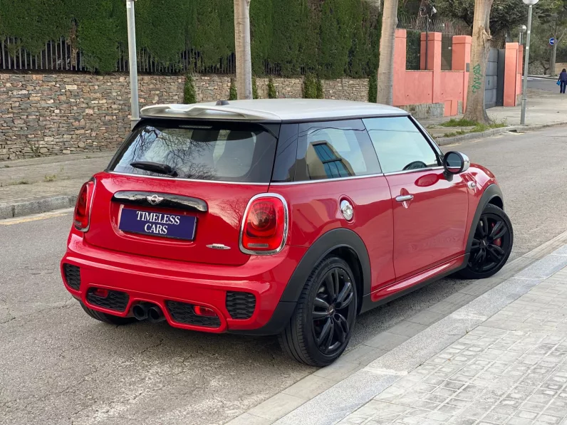 
								MINI John Cooper Works full									