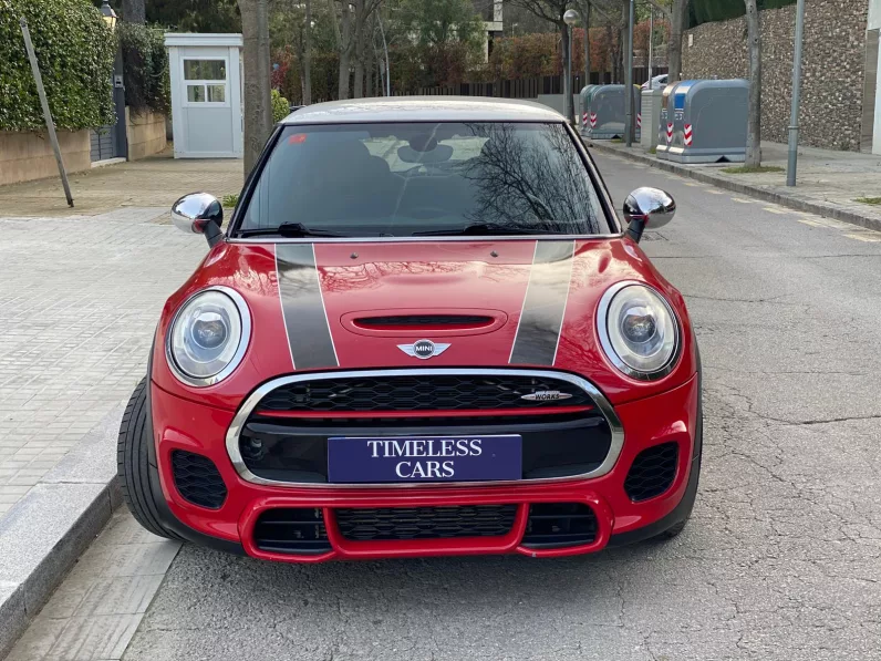 
								MINI John Cooper Works full									