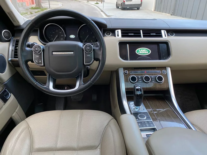 
								LAND ROVER RANGE ROVER SPORT TDV6 HSE full									