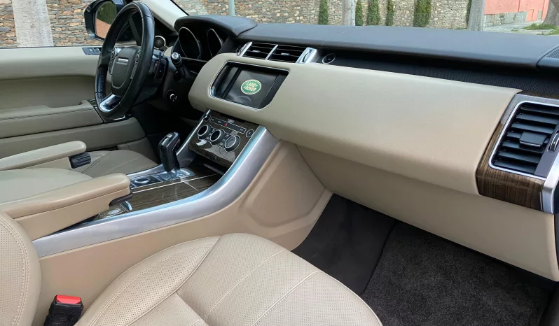 
								LAND ROVER RANGE ROVER SPORT TDV6 HSE full									