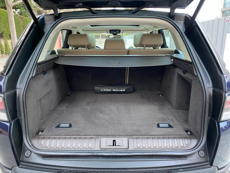 
								LAND ROVER RANGE ROVER SPORT TDV6 HSE full									