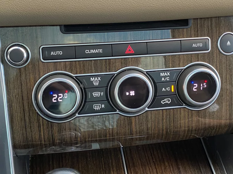 
								LAND ROVER RANGE ROVER SPORT TDV6 HSE full									