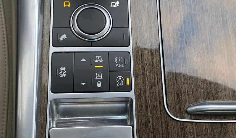 
								LAND ROVER RANGE ROVER SPORT TDV6 HSE full									