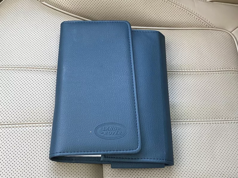 
								LAND ROVER RANGE ROVER SPORT TDV6 HSE full									