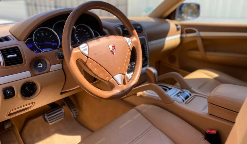 
								PORSCHE CAYENNE S AUT full									