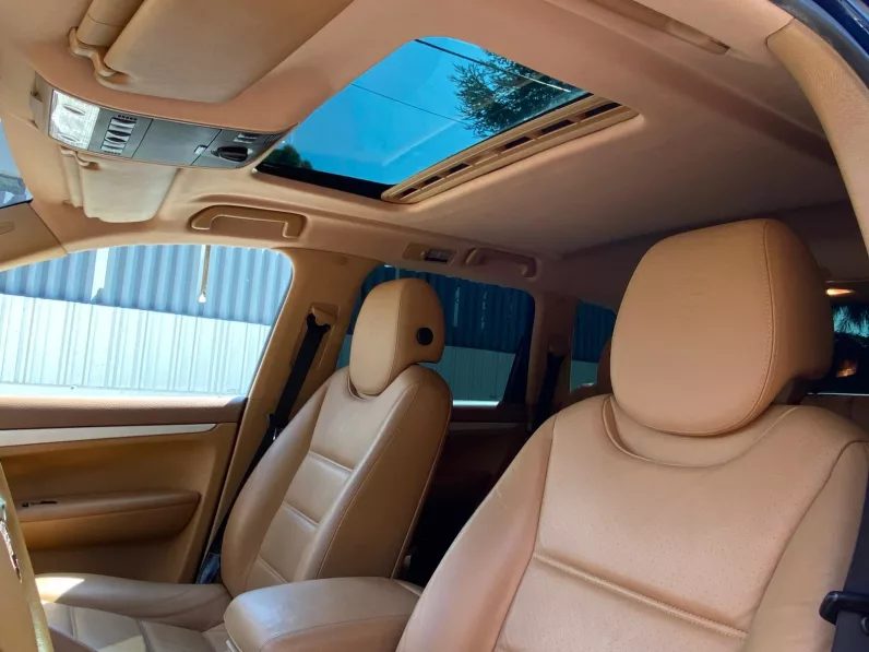 
								PORSCHE CAYENNE S AUT full									