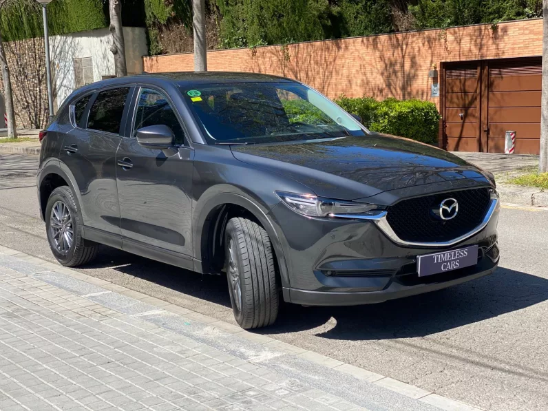 
								MAZDA CX-5 2.0G AT ZENITH full									