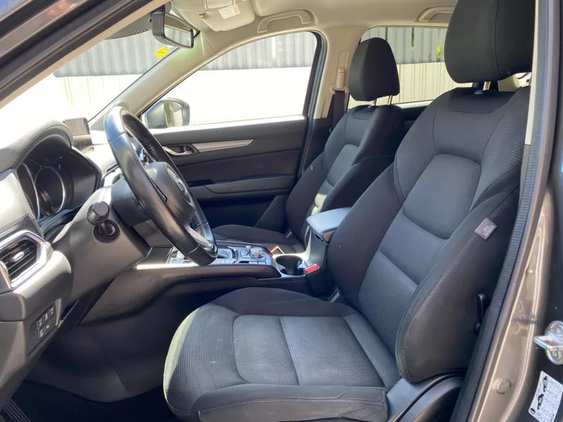 
								MAZDA CX-5 2.0G AT ZENITH full									