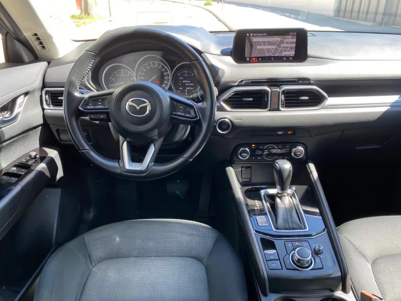 
								MAZDA CX-5 2.0G AT ZENITH full									