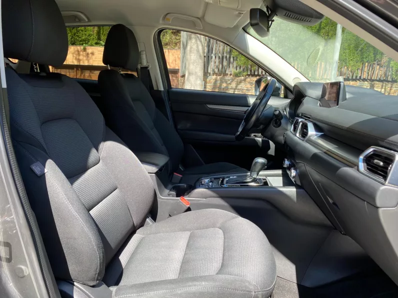 
								MAZDA CX-5 2.0G AT ZENITH full									