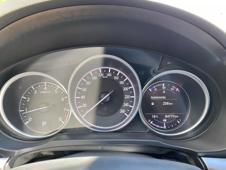 
								MAZDA CX-5 2.0G AT ZENITH full									
