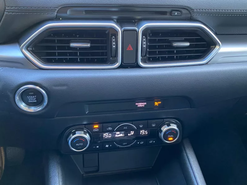 
								MAZDA CX-5 2.0G AT ZENITH full									