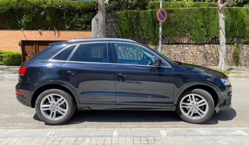 
								AUDI Q3 1.4TFSI S-LINE S-TRONIC full									
