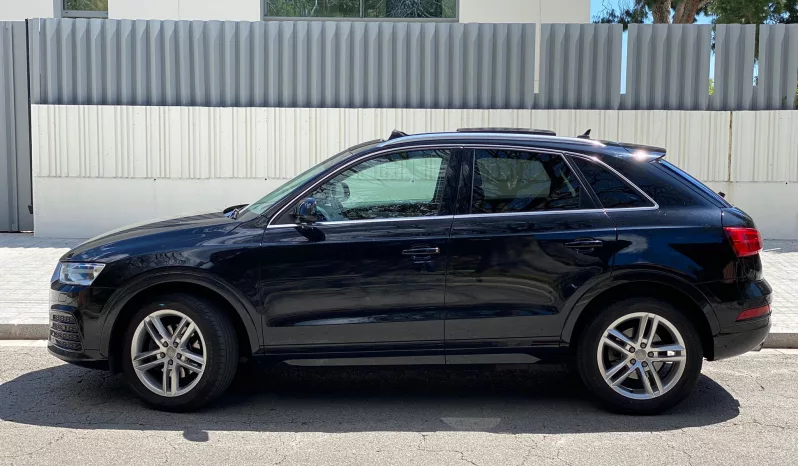 
								AUDI Q3 1.4TFSI S-LINE S-TRONIC full									