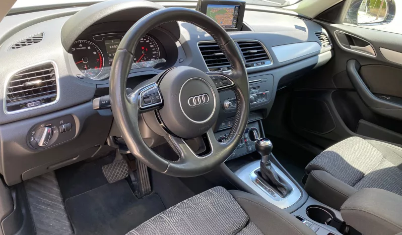 
								AUDI Q3 1.4TFSI S-LINE S-TRONIC full									